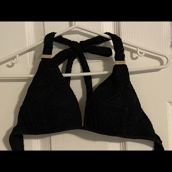 XS Black Dynamite crochet style bikini - Picture 4 of 5